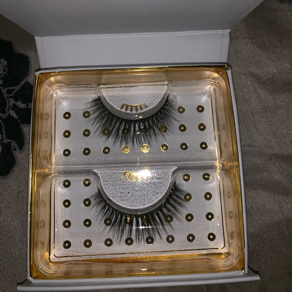 Battington lashes